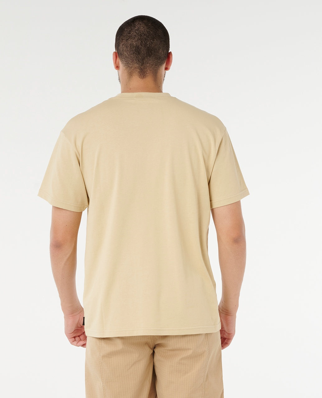 SEARCH STACK EMBROID T - khaki sand חולצה קצרה לגברים