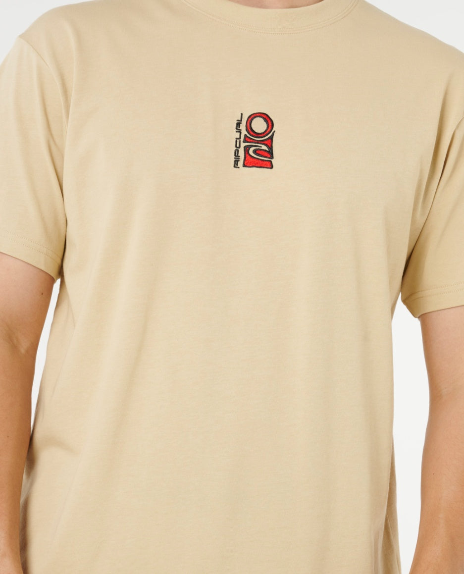SEARCH STACK EMBROID T - khaki sand חולצה קצרה לגברים