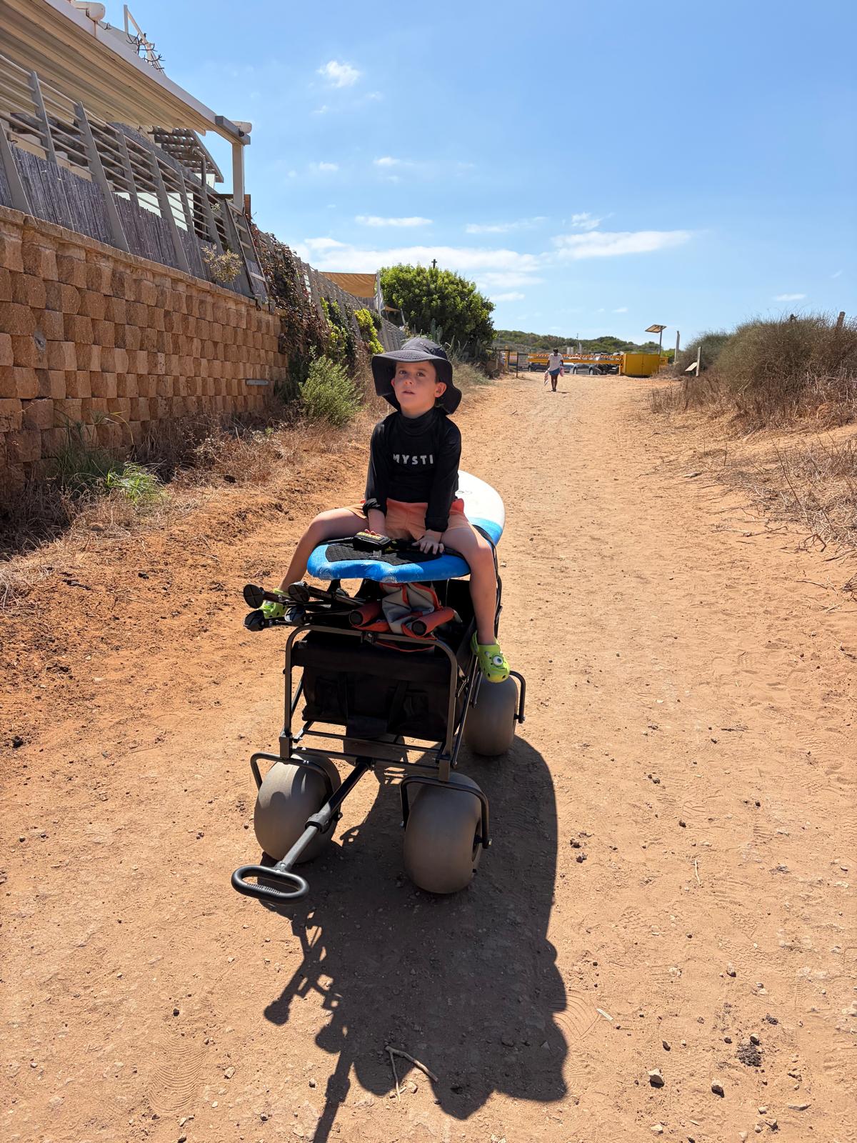 עגלת ים ושטח משפחתית Family גלגלי בלון